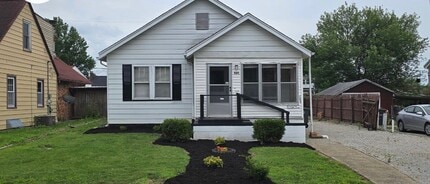 Building Photo - 825 Negley Ave