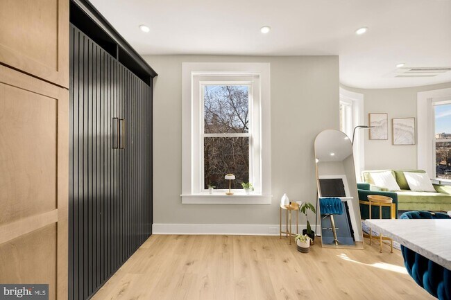 Building Photo - 1634 S Street NW Unit 5