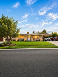Building Photo - 3723 Kewanee Dr