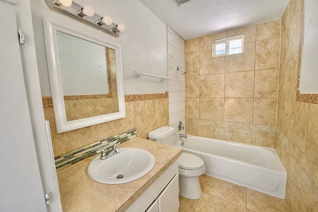 Building Photo - AVAILABE NOW ; APPLY TODAY AT OUR WEBSITE!!