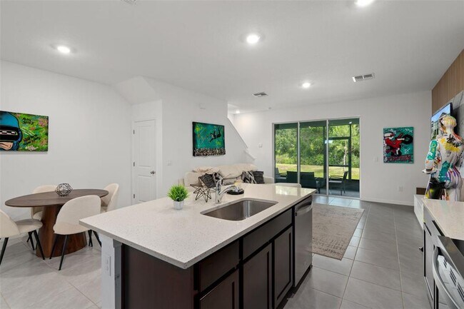 Building Photo - 11385 Crescent Deer Dr