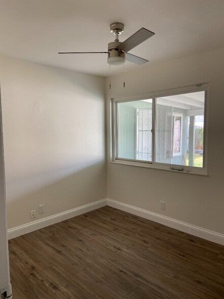 Building Photo - 541 Sherwood Way