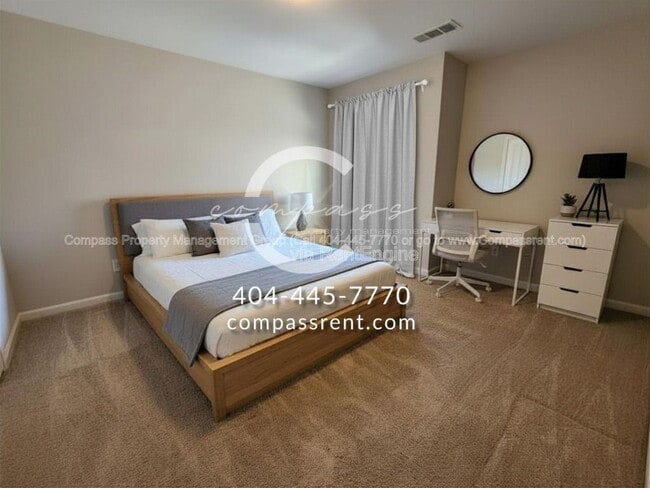 Building Photo - 2049 Brightleaf Way