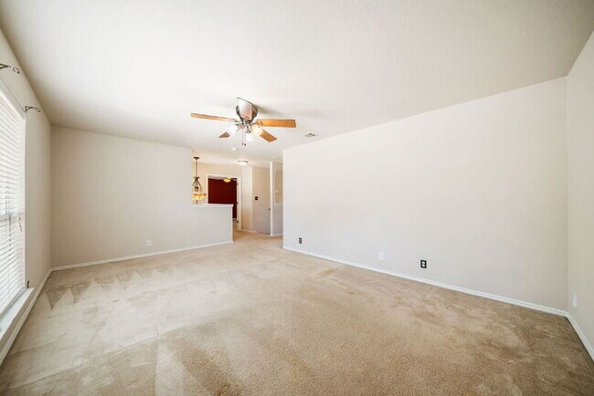 Building Photo - 7715 Black Oak Pass