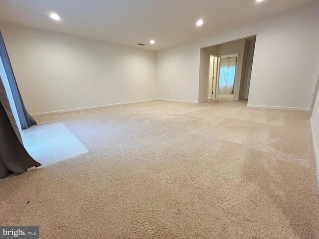 Building Photo - 24887 Coventry Grove Ct