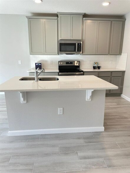 Building Photo - 4998 Rain Shadow Dr