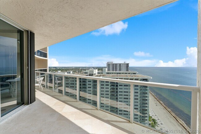 Building Photo - 3200 N Ocean Blvd