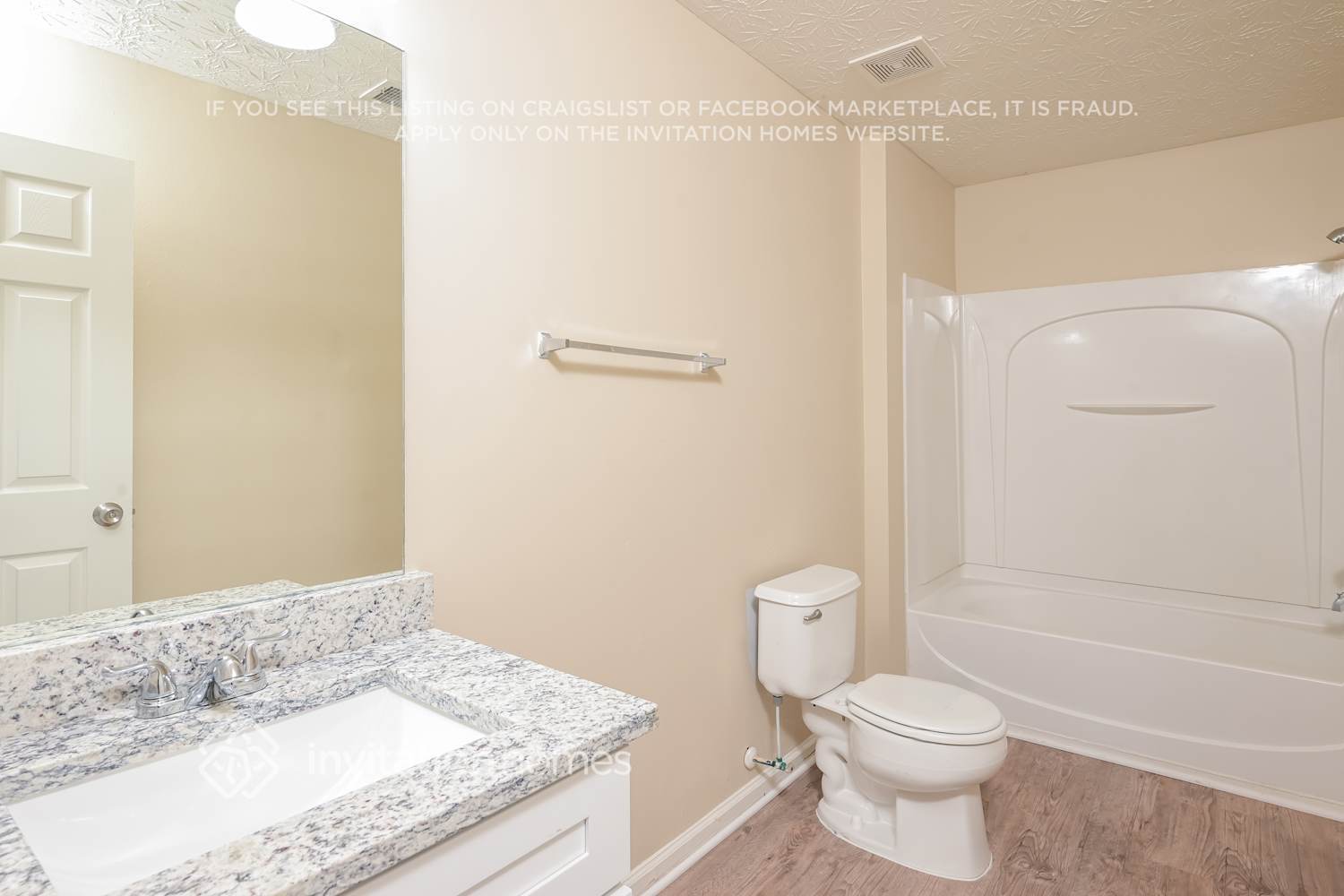 Building Photo - 3121 Farmstead Ct