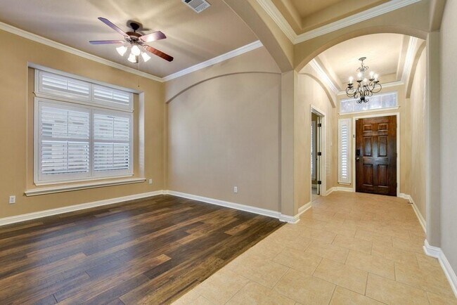 Building Photo - 1614 Hidden Springs Path