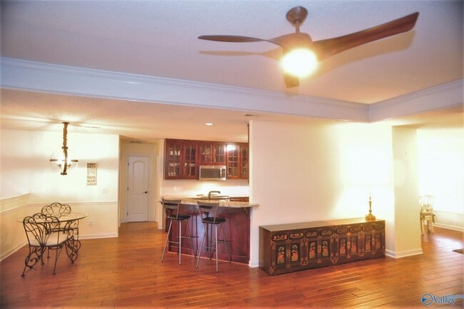 Building Photo - 139 Timberlake Dr