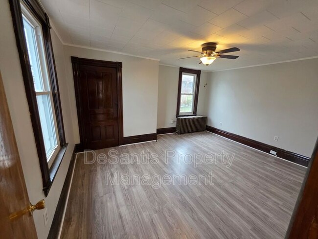 Building Photo - 2504 Olympia St