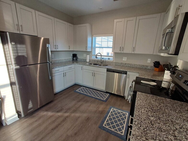 Building Photo - 3982 Malbec Dr