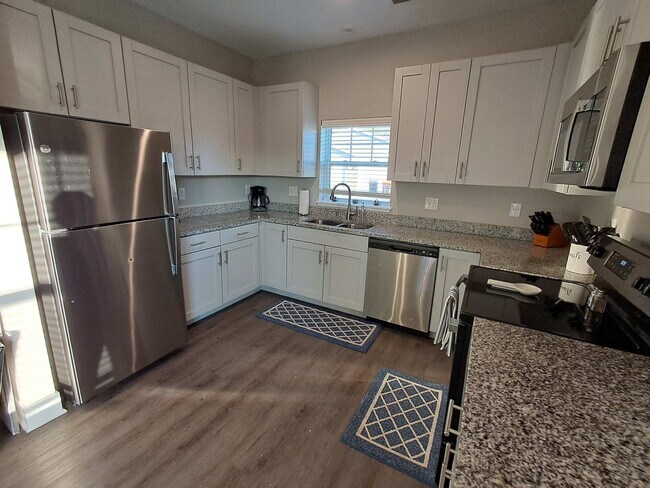 Building Photo - 3982 Malbec Dr