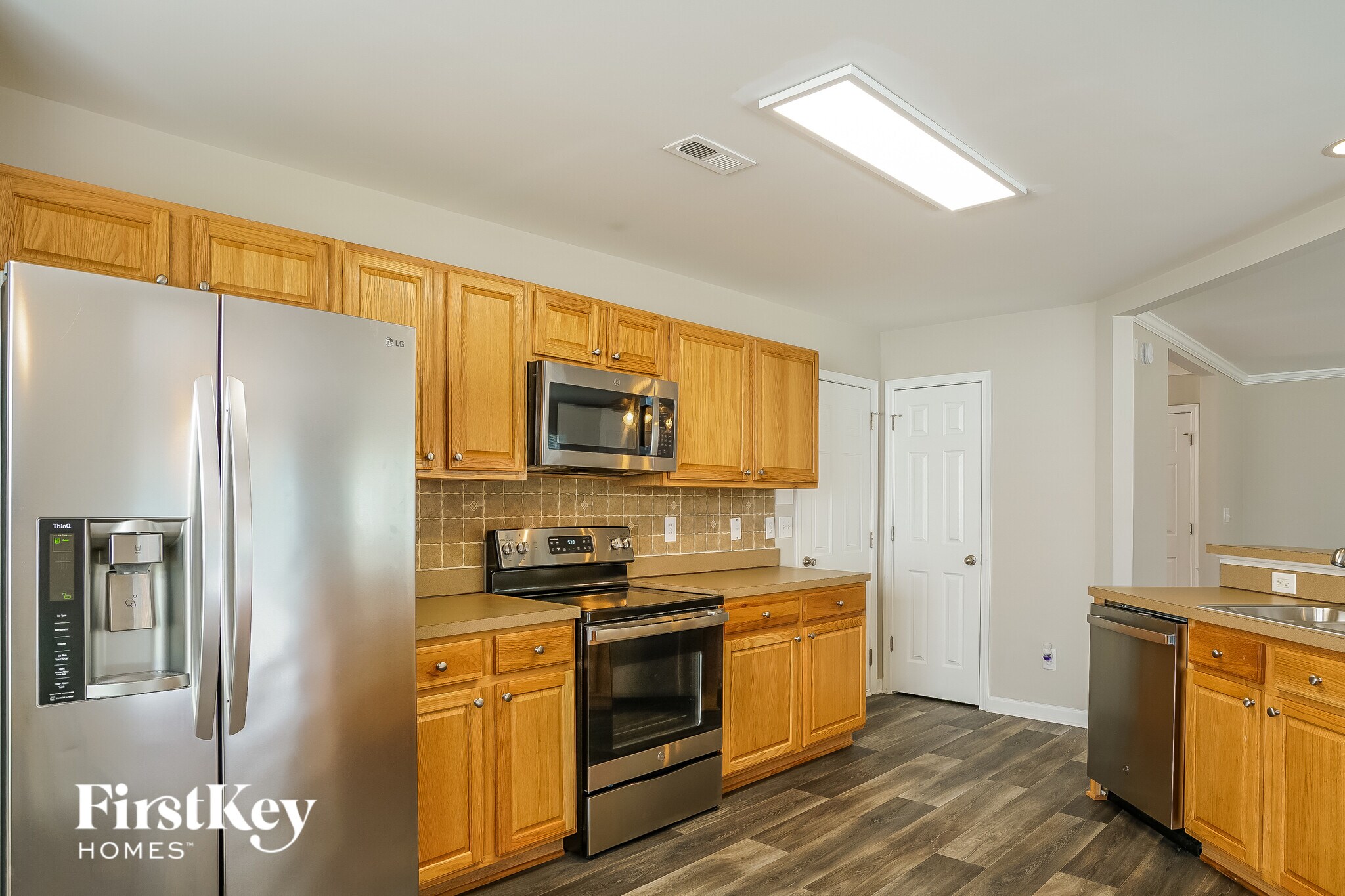 Building Photo - 5048 Babbling Brook Dr