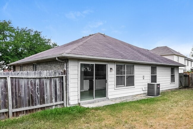 Building Photo - 3306 Coldwater Canyon Ln