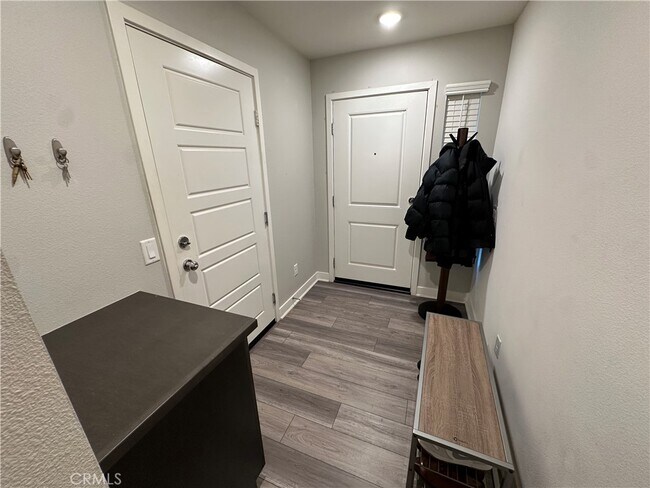 Building Photo - 12808 Watt Ln
