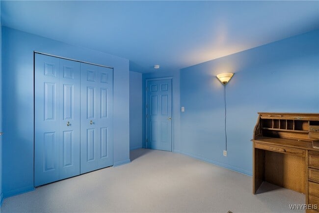 Building Photo - 212 Santin Dr