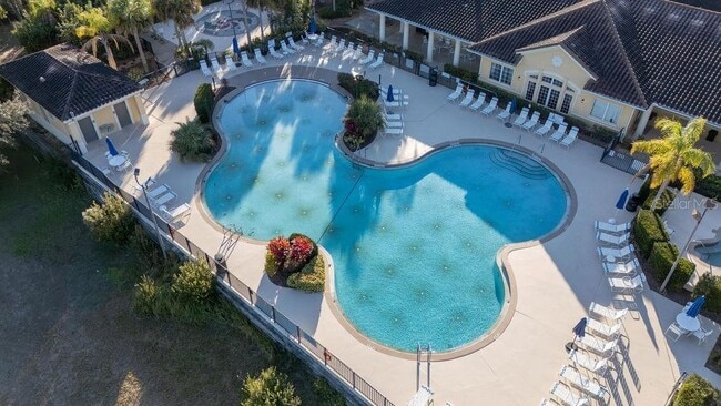 Building Photo - 2795 Oakwater Dr