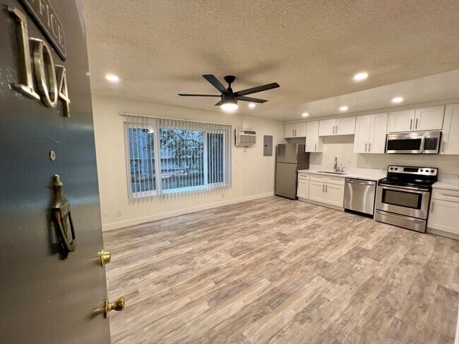 Interior Photo - woo107