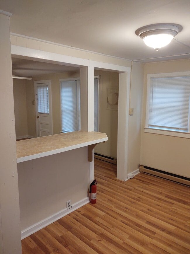 Building Photo - 2 Bedroom 1 Bath Basement Apartment in Historic Downtown Sylva $1300 a month with year-long lease.