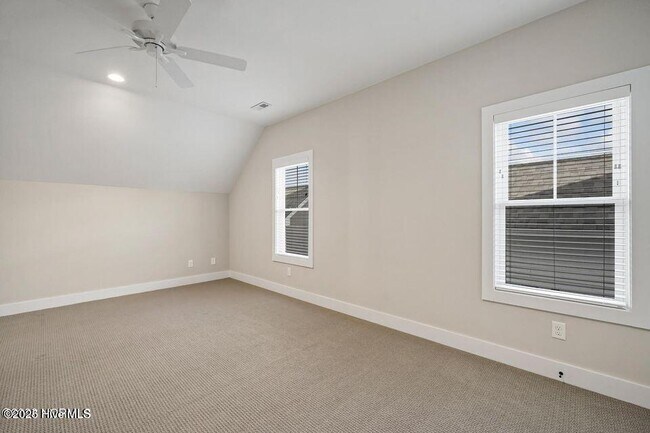 Building Photo - 285 Manning Square