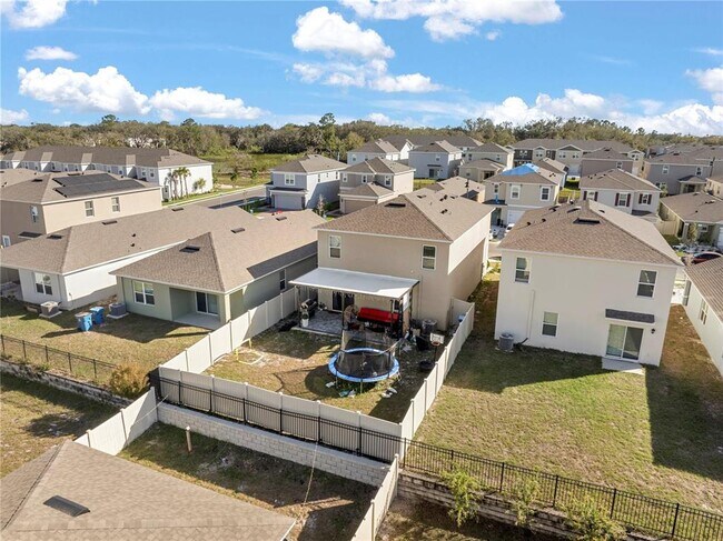 Building Photo - 1368 Berry Ln