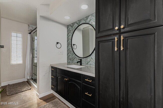 Building Photo - 641 N Dawn Cir