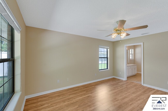 Building Photo - 83 Brushwood Ln