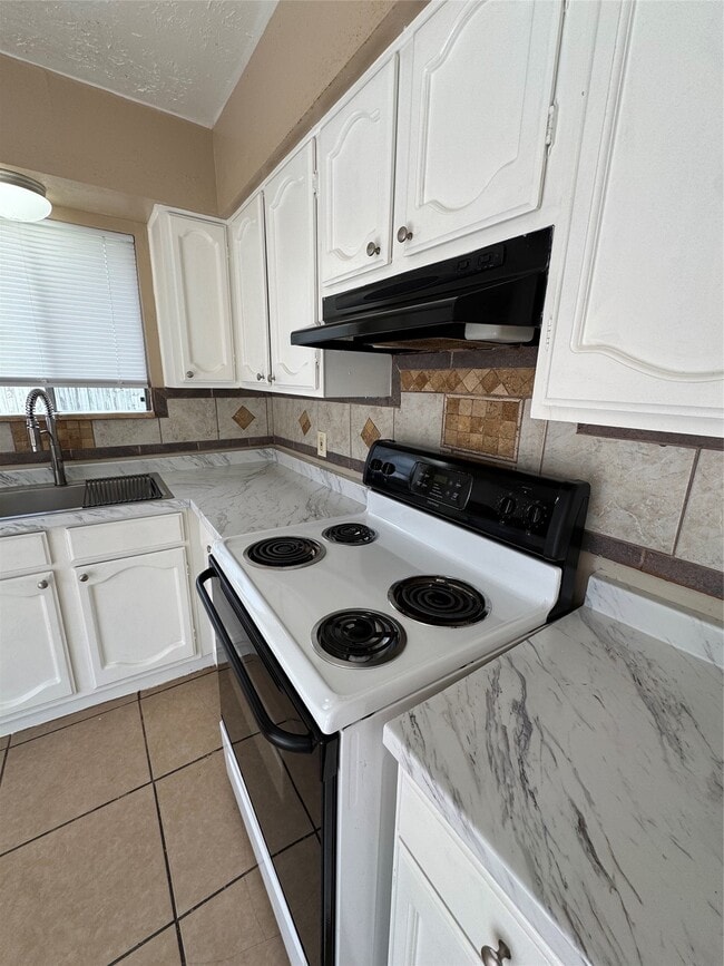 Building Photo - 4435 Brookhead Trail