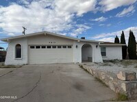 Building Photo - 4613 Sun Valley Dr