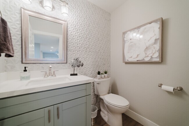 Building Photo - 7528 Navigator Cir