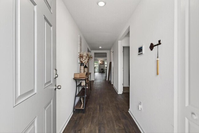 Building Photo - 12655 Cucumber Tree St