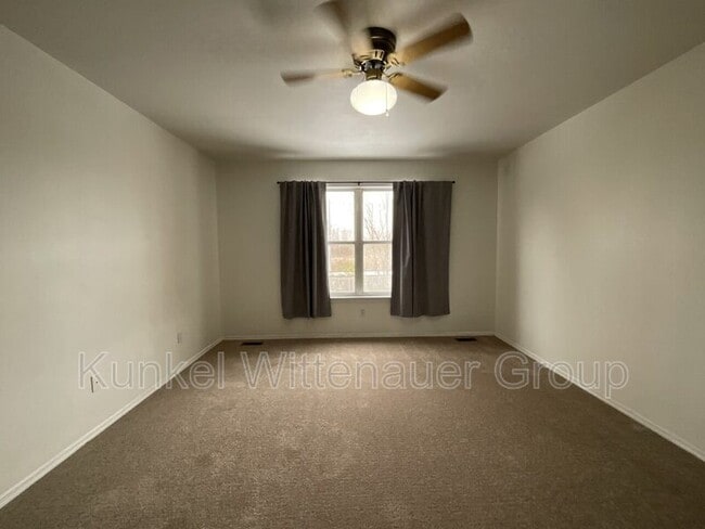 Building Photo - 2746 Brookrun Dr