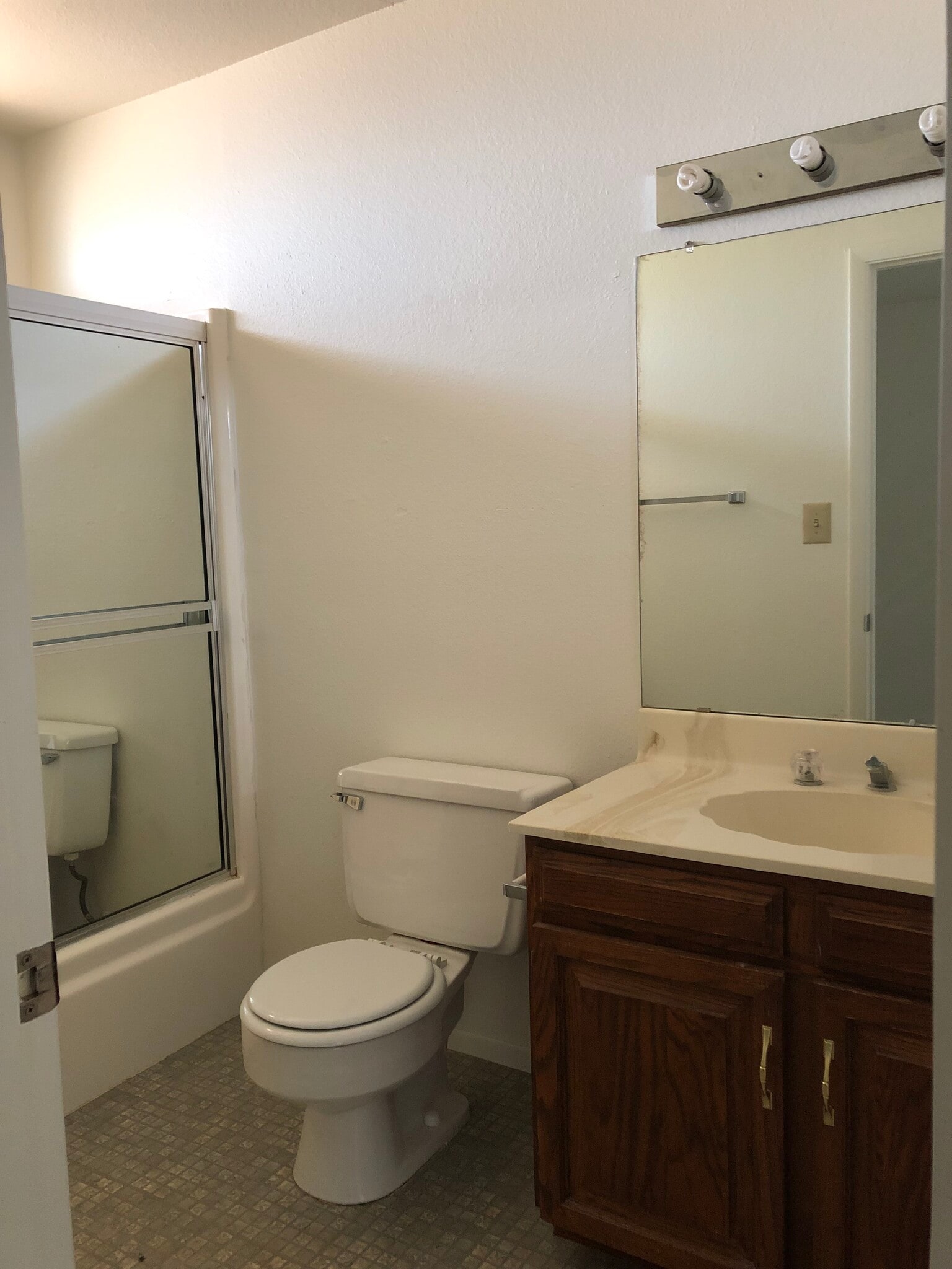 Bathroom - 2715 S Cottonwood