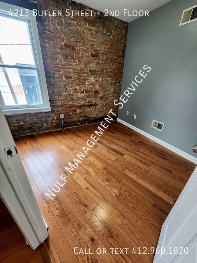 Building Photo - 4213 Butler St