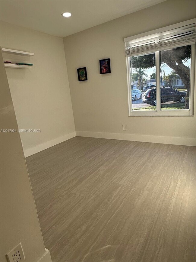 Building Photo - 18818 Cloud Lake Cir