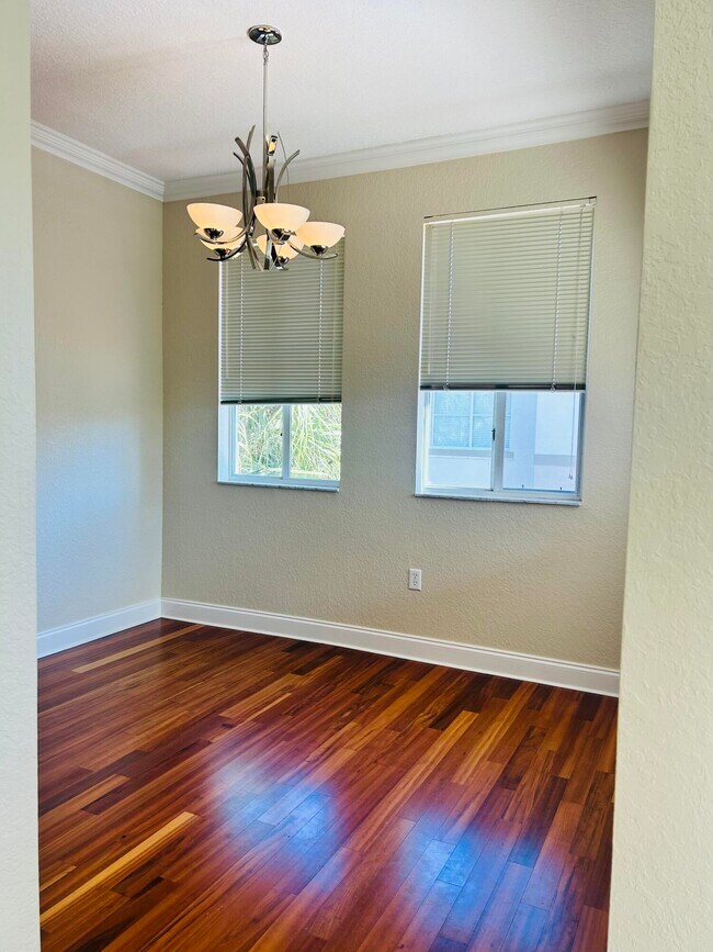 Building Photo - 11021 Legacy Dr