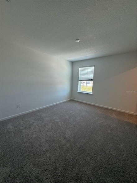 Building Photo - 6660 SW 89th Loop