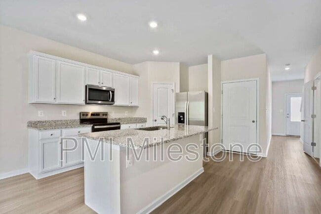 Building Photo - 29 Paddington St