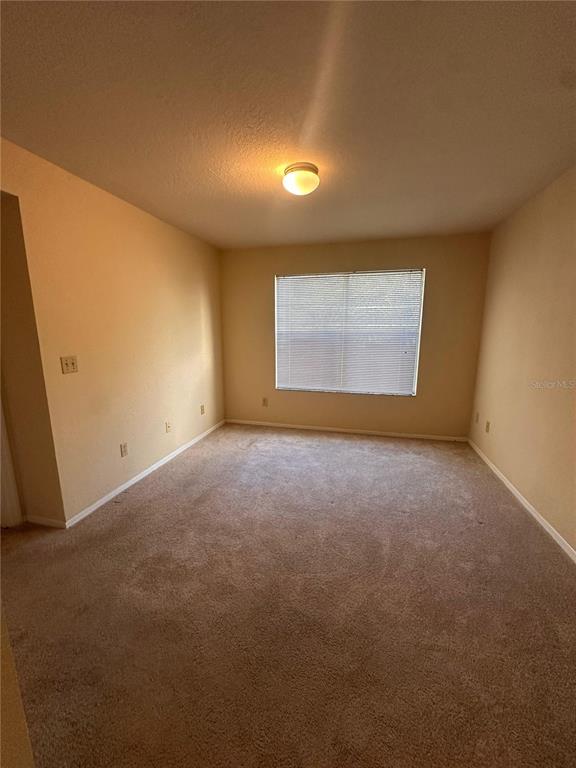 Building Photo - 820 Camargo Way