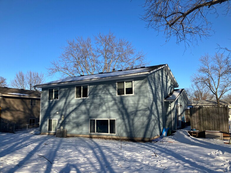 Building Photo - 8217 Logan Ave N