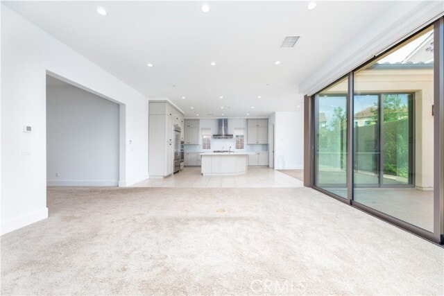 Building Photo - 112 Locanda