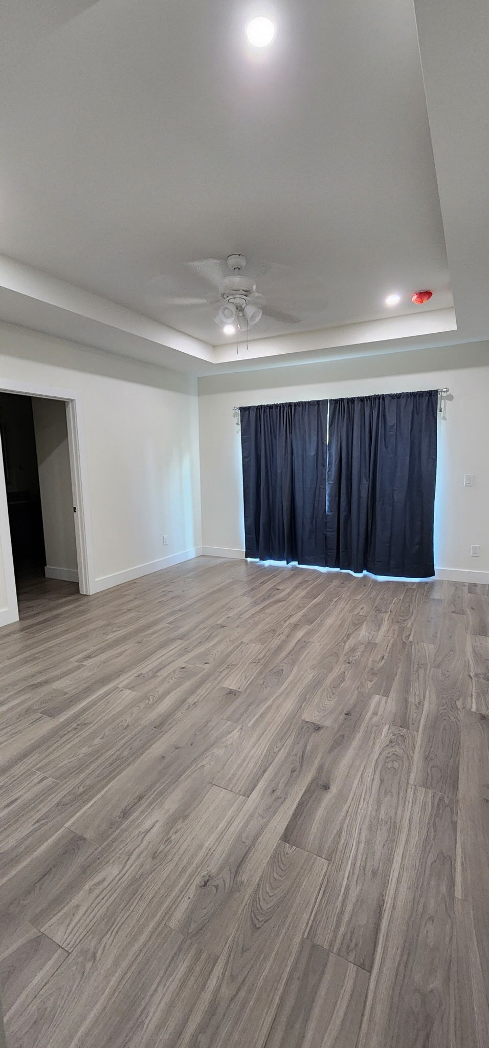 Master bedroom - 10925 Red Dragon Ln
