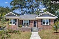 Building Photo - 1701 Pinewood Dr