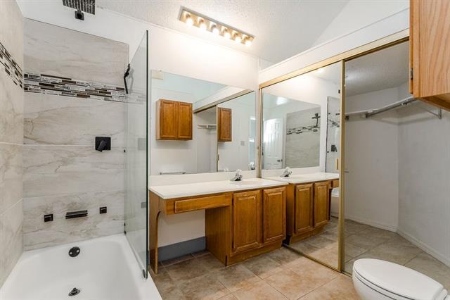 Building Photo - 4124 Hollow Oak Dr