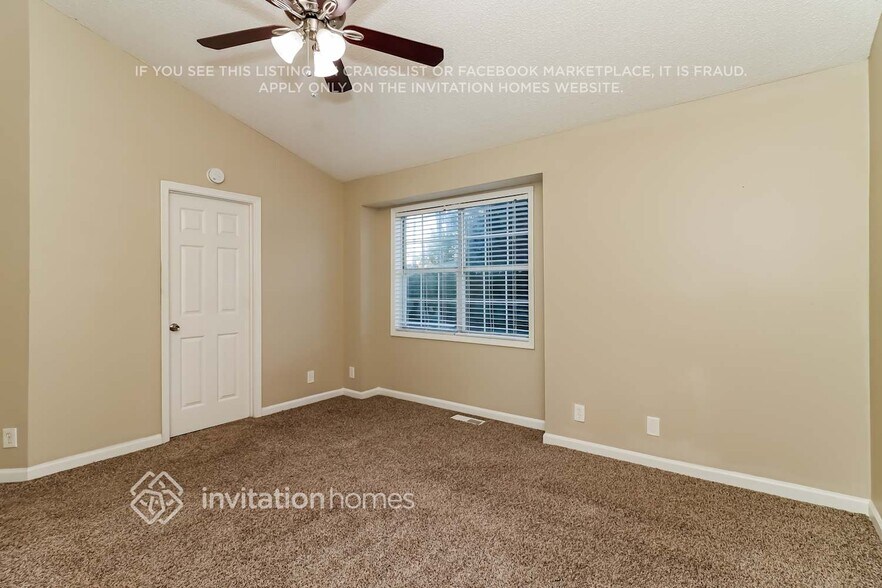 Building Photo - 1965 Sandcreek Dr SW