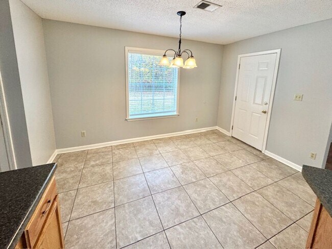 Building Photo - CallawayHillsDr4851