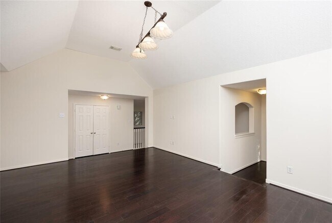 Building Photo - 2327 Centerbrook Ln