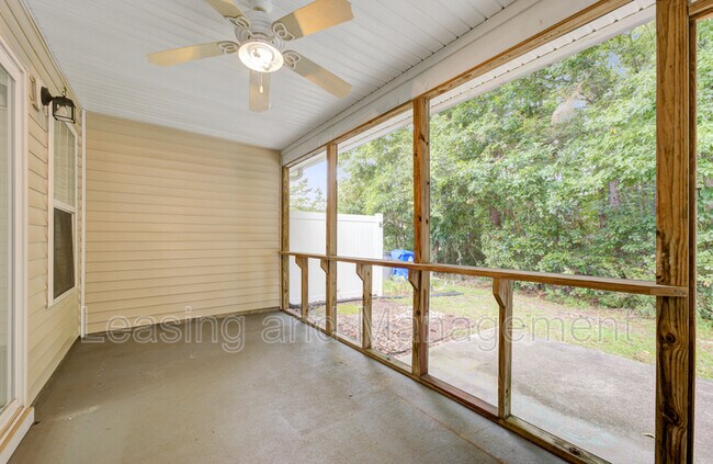 Building Photo - 8849 Jenny Lind St