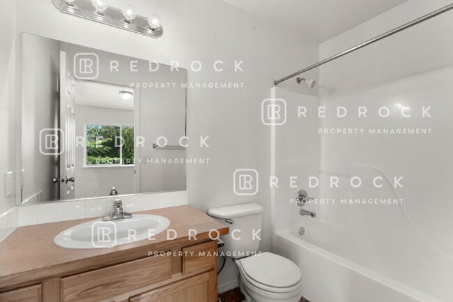Building Photo - 4844 N Orchid Ln